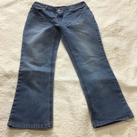 EUC Club Monaco cropped jeans - Picture 1 of 7